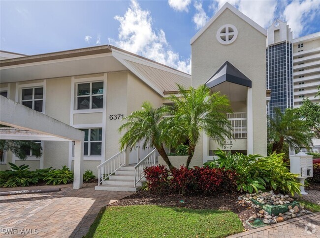 Building Photo - 6371 Pelican Bay Blvd Unit N7 Rental