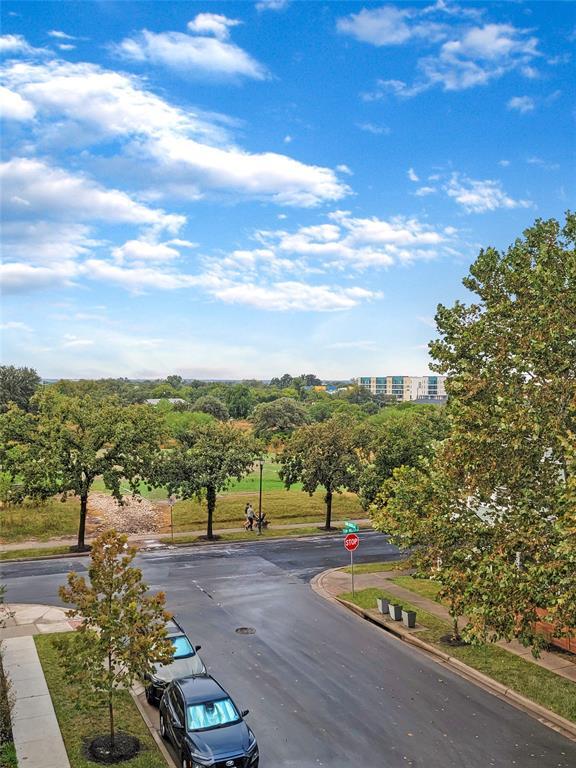 Photo - 3807 Threadgill St