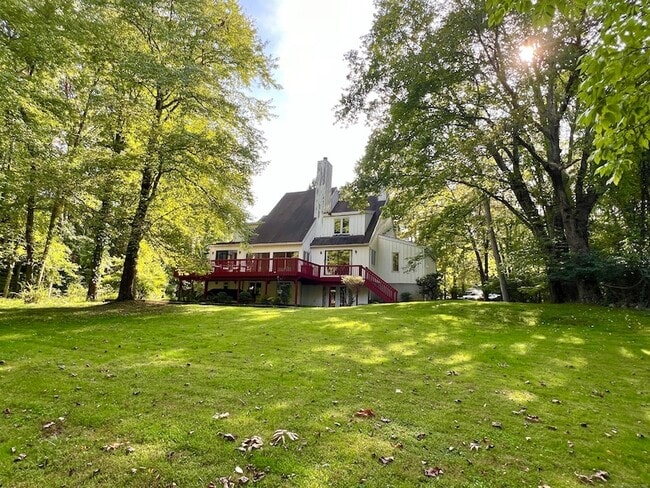 Photo - 314 Erskine Rd