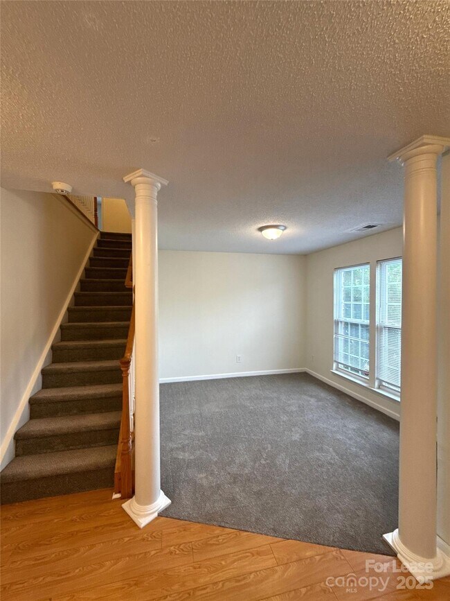 Photo - 9806 Baxter Caldwell Dr Casa