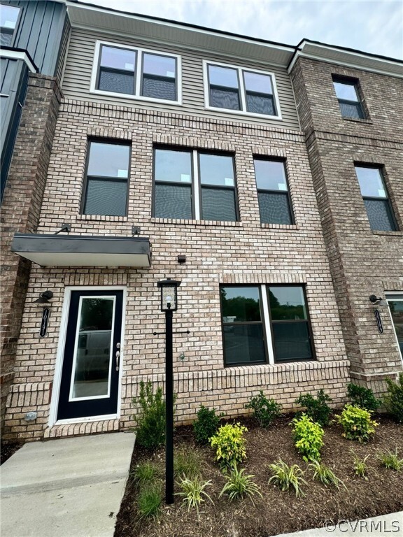 3974 Springfield Rd Townhome - Townhome Rental in Glen Allen VA ...