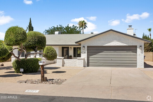 Building Photo - 6221 E Evans Dr Rental