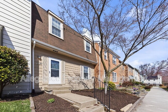 Photo - 8234 Stationhouse Ct