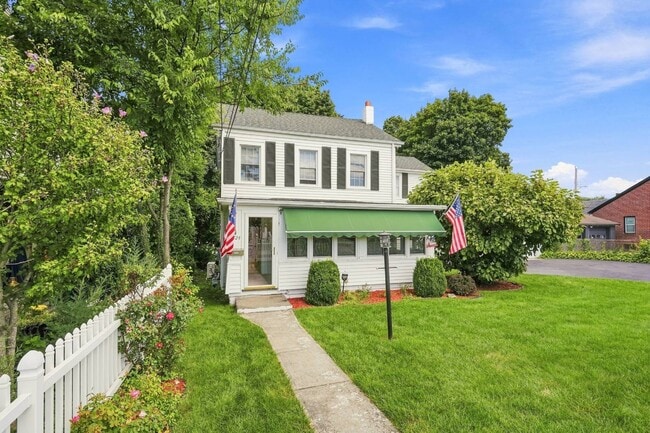 Photo - 2724 W Main St