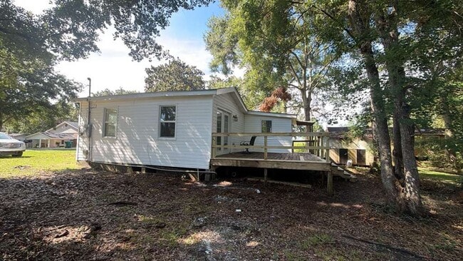 3216 Milstead Rd
