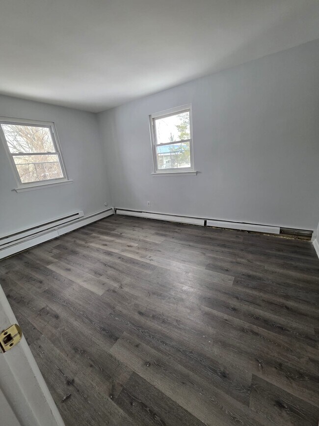 18 W 22nd St Unit 1BR