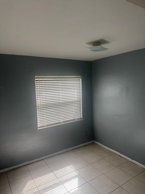 Photo - 4837 Shoshone St