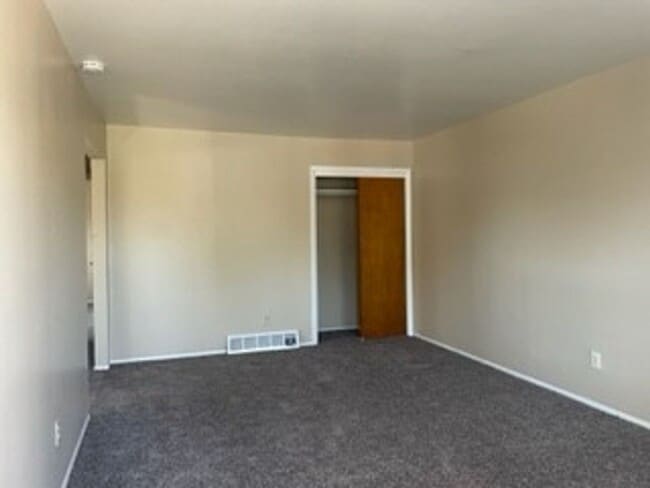 Photo - 811 W 31st St Unit Apt 1