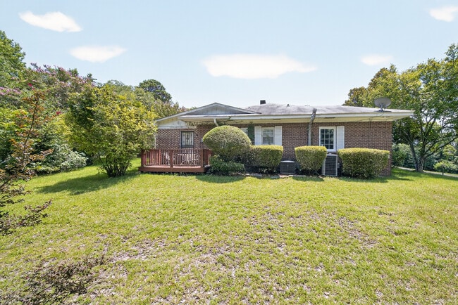 606 Harper Rd