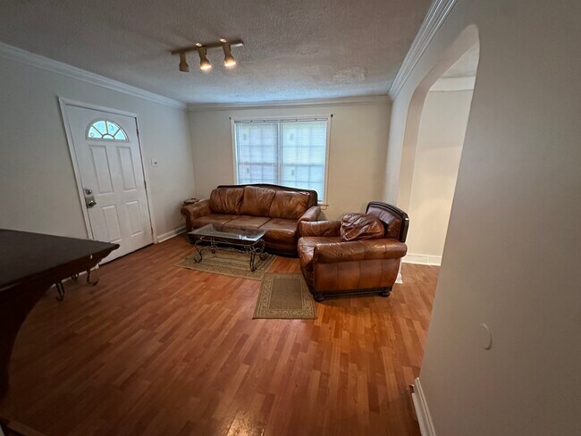 Photo - 3398 Carrington Rd