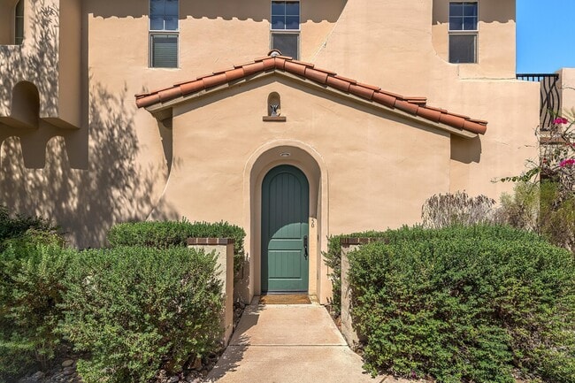 Photo - 450 White Fox Trail