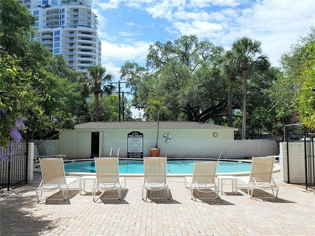 Photo - 3325 Bayshore Blvd Unit C14