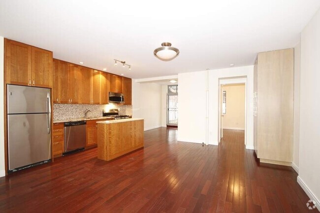 Building Photo - 134 W 87th St Rental