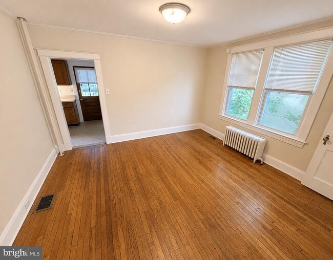 506 Cedarcroft Rd