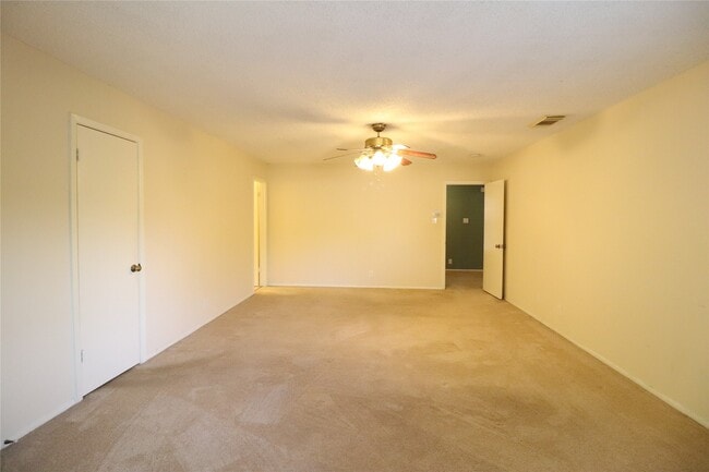 Photo - 13026 Cavern Park Dr