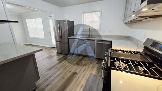 Photo - 4433 Coopers Creek Dr SE