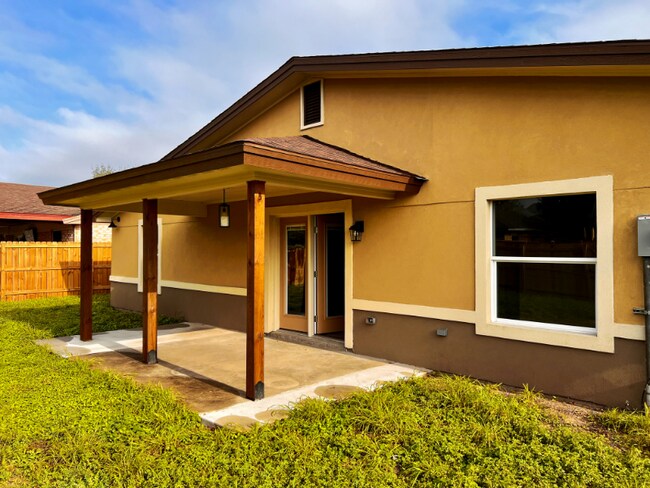 Photo - 29 Alberta Dr