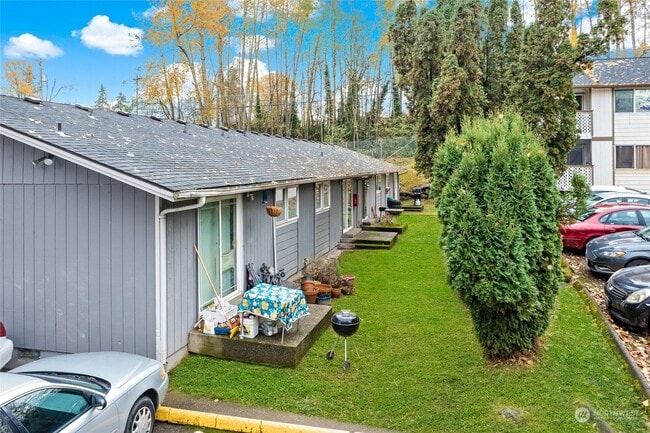 Photo - 1521 E 38th St Unit 2