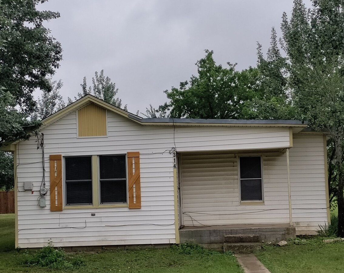 314EHuff - 314EHuff House