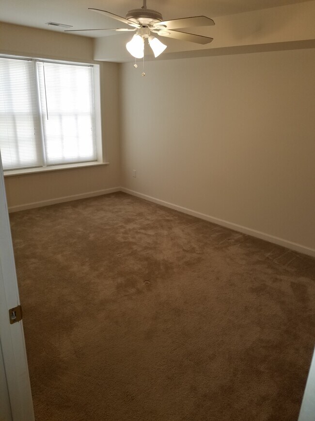 Photo - 116 E Patrick St Unit 6