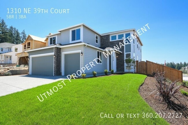 Building Photo - 1310 NE 39th Ct