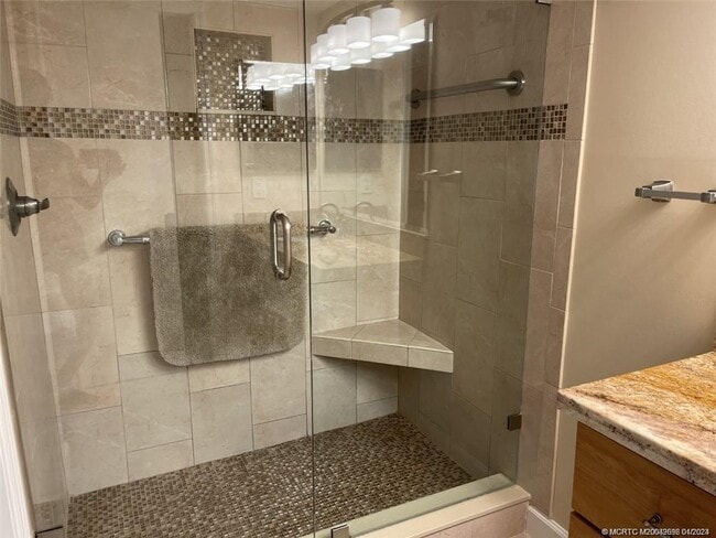 Photo - 264 NE Edgewater Dr Unit 102