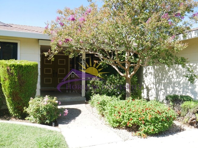 Photo - Bright 3 Bed 2 Bath 1,866sqft Carmichael Home with Pool