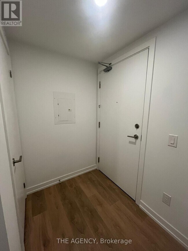 Photo - 1100 Sheppard Ave W Unit 215