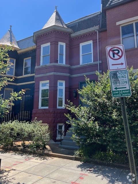 Building Photo - 224 N St NW Rental
