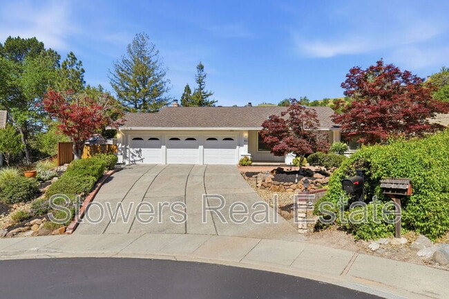 Photo - 155 Mountain Canyon Pl