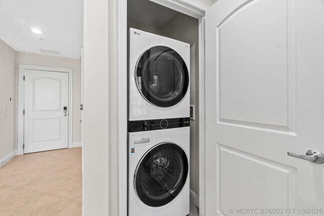 Photo - 701 S Olive Ave Unit 1209