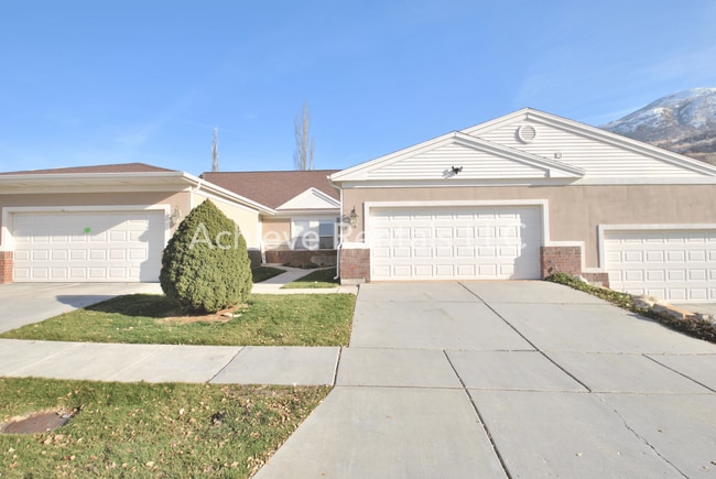 Building Photo - 637 E 950 S