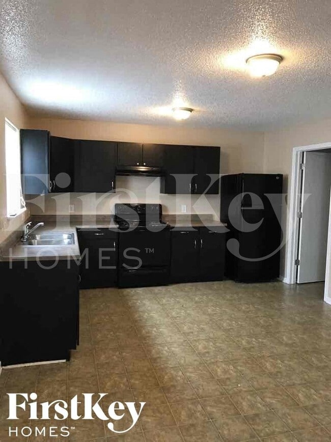 Photo - 8854 Youngs Creek Ln