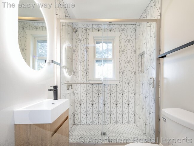 Photo - 57 Hawthorne St Unit #2