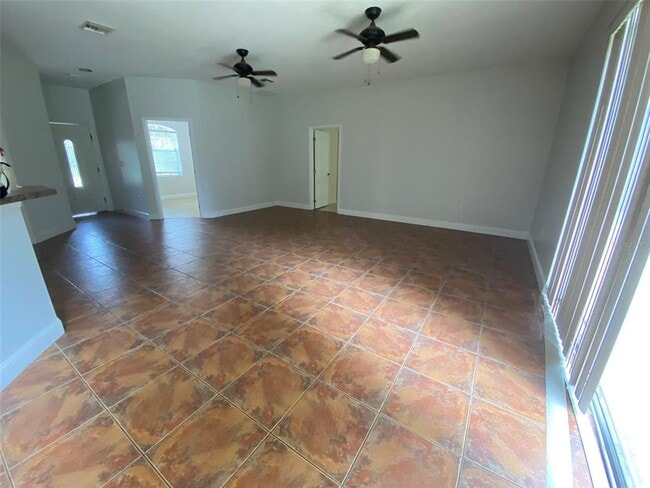 Photo - 1004 Pine Tree Dr