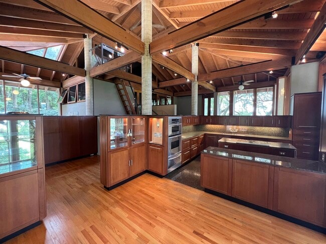 Photo - 1901 Miller Landing Rd