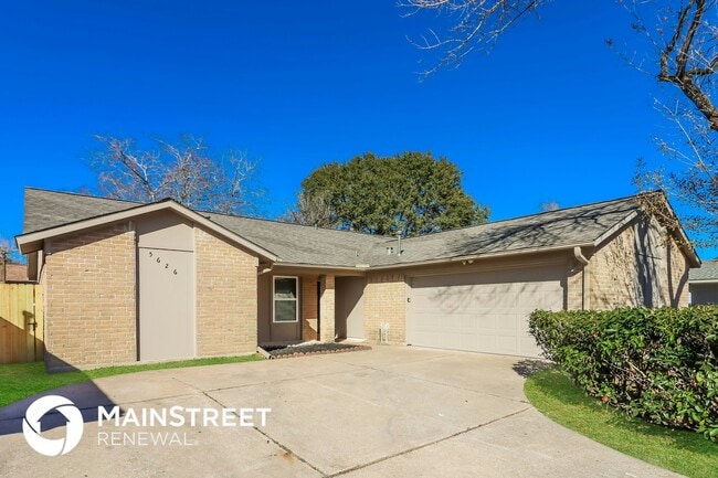 Building Photo - 5626 Greenhill Forest Dr