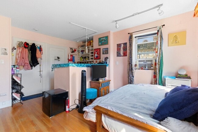 Photo - 3 St Charles St Unit 8