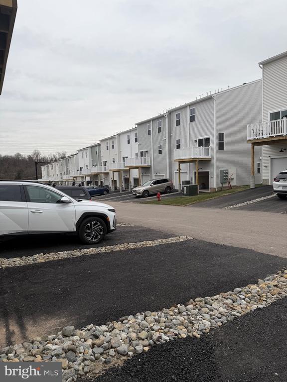 Photo - 739 Platinum Dr