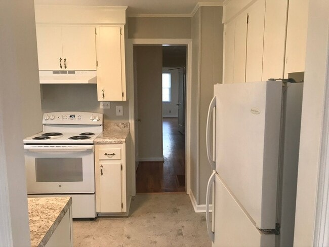 Photo - Completely remodeled 3 bedroom  w/ screened porch. Applications accepted at www.treg-rentals.com ...