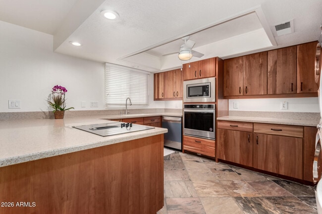 Photo - 6825 E OSBORN Rd