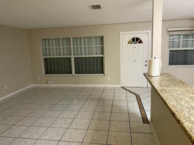 Photo - 1219 S 10th St