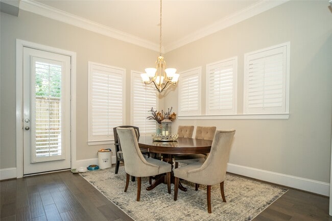 Photo - 5730 Brancott Way