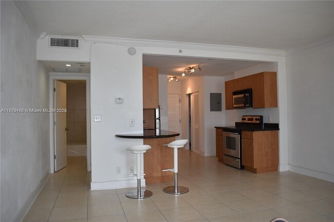Photo - 401 69th St Apartment Unit 1003