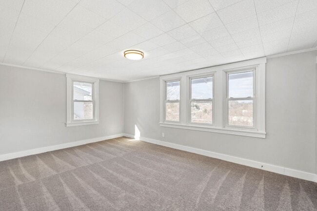 3001 Home Ave