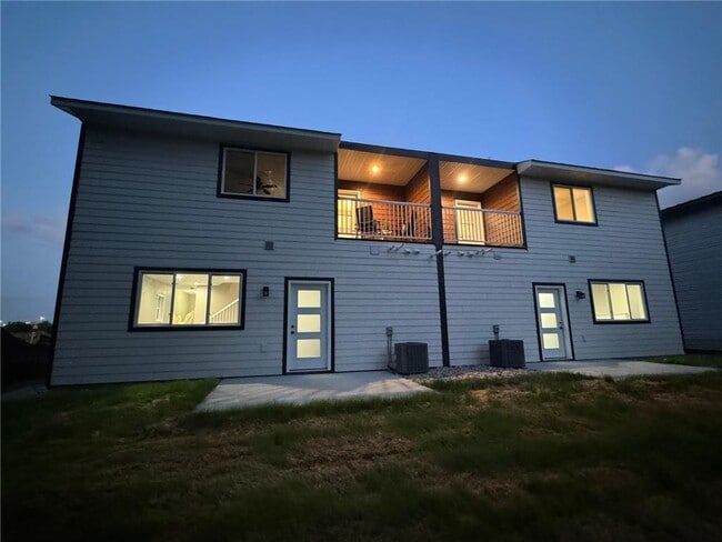 Photo - 141 Renet Path