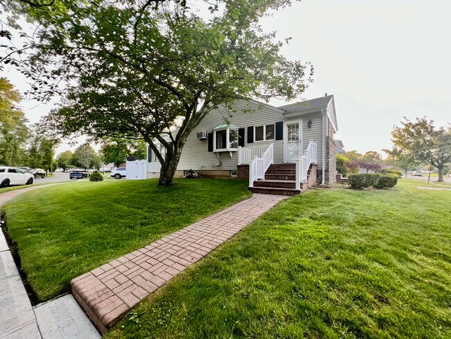 Photo - 163 Block Blvd