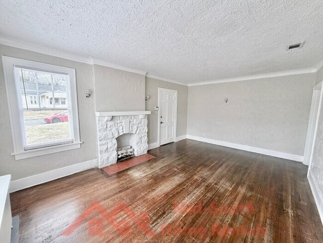 Photo - 1707 Glenview Ave