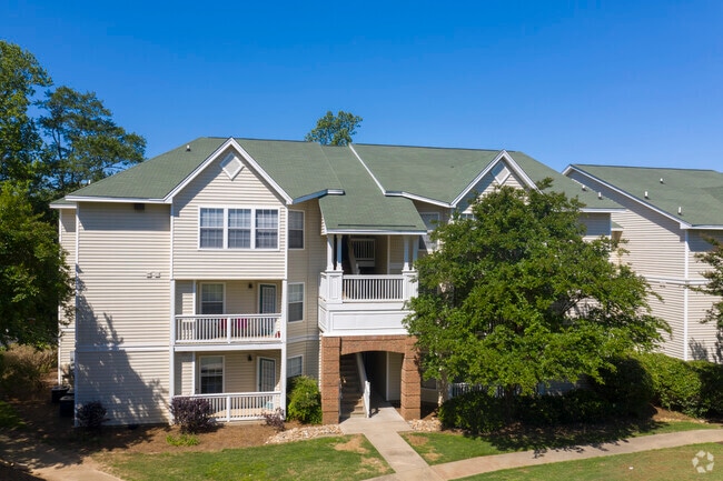 Acasa Willowbrook Apartments