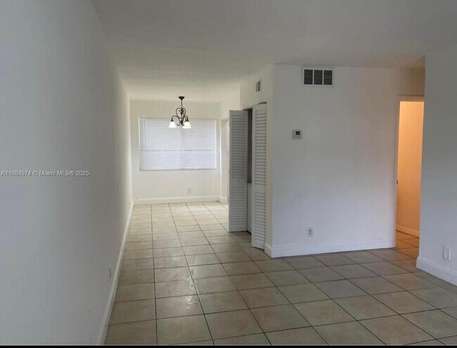 Building Photo - 845 NW 46th Ave Rental